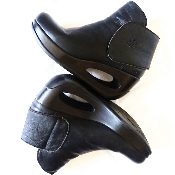 ❌SOLD❌ - Picture 2 of 13